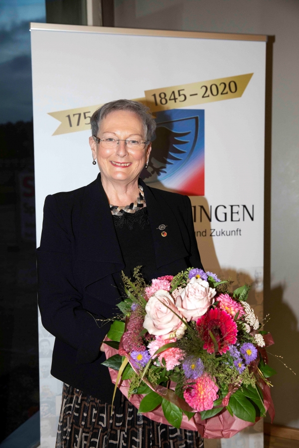 Vorsitzende der SV 1845, Margot Kemmler, erhält Landes-Ehrennadel